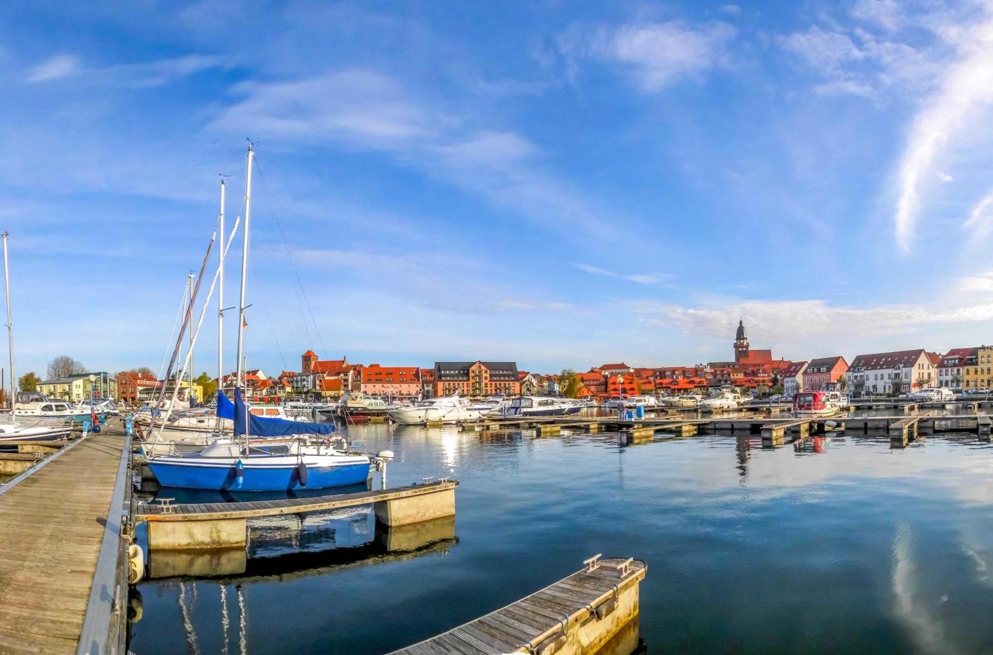 Ferienwohnung Seeblick Waren  Exterior foto